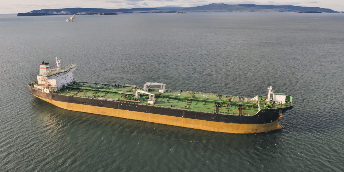 Tancuri petroliere reținute în Malaezia, cargou sub sechestru în Suedia