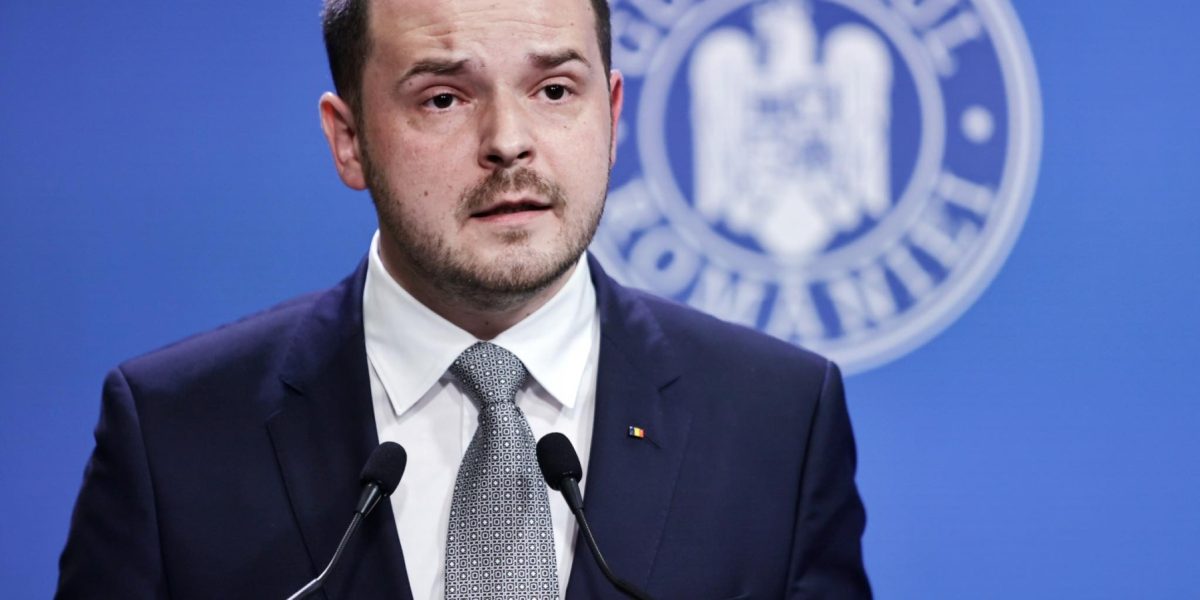 Rogobete, replică acidă la acuzațiile lui Voiculescu despre datoria Pfizer