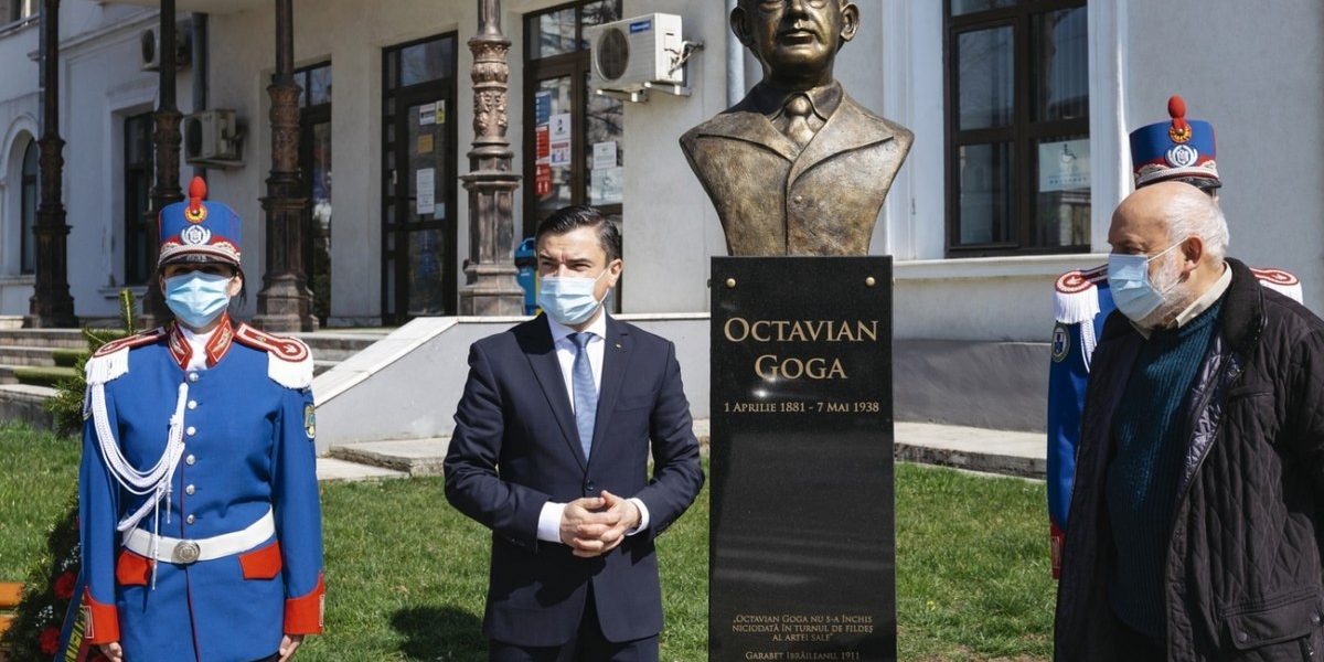 Goga, scos din Copou: Scandal după îndepărtarea bustului poetului antisemit