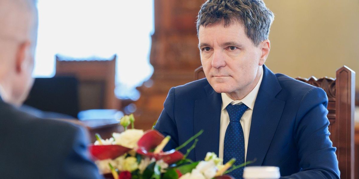 Nicușor Dan: Guvern minoritar, DA. Dar fără premier PSD și AUR