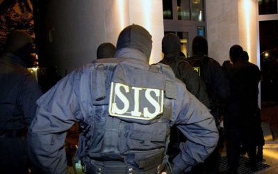 Spioni de la Chișinău, acuzați de șantaj: Cer bani de la cetățeni