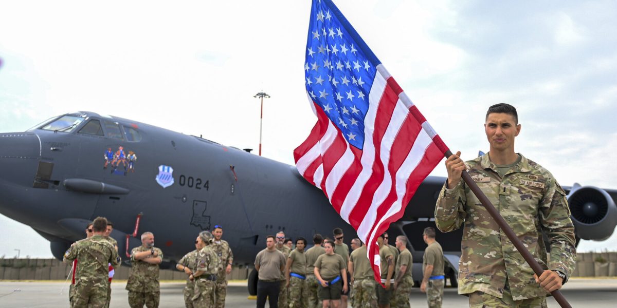 Armata SUA pleacă din Siria: Baze cheie predate. Decizia lui Donald Trump