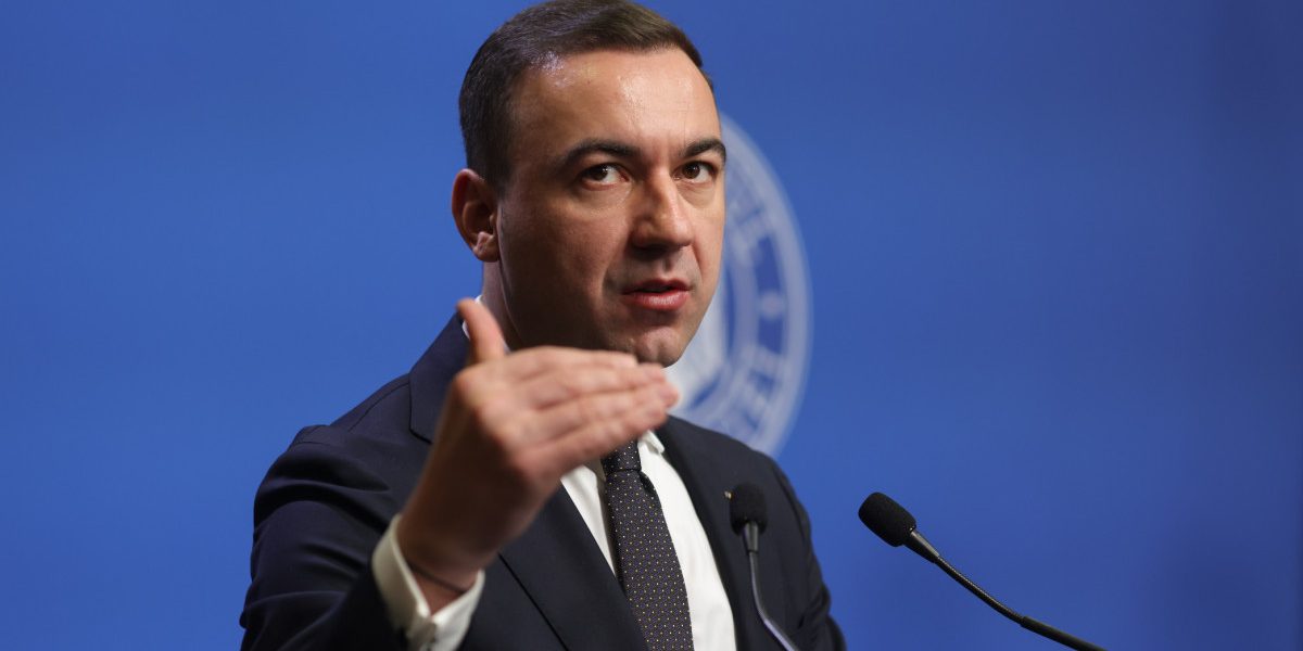 Ivan, atac dur la Oana Gheorghiu: Listarea, străină de producție