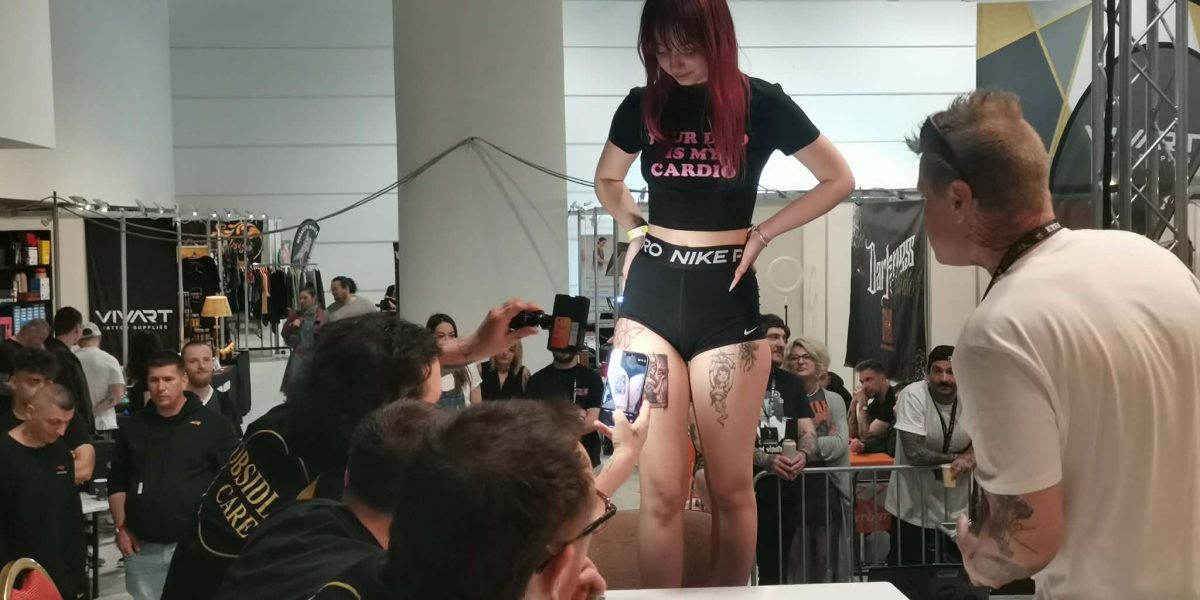 70 de artiști, eforturi intense: Evenimentul cu tot mai multe femei în prim-plan