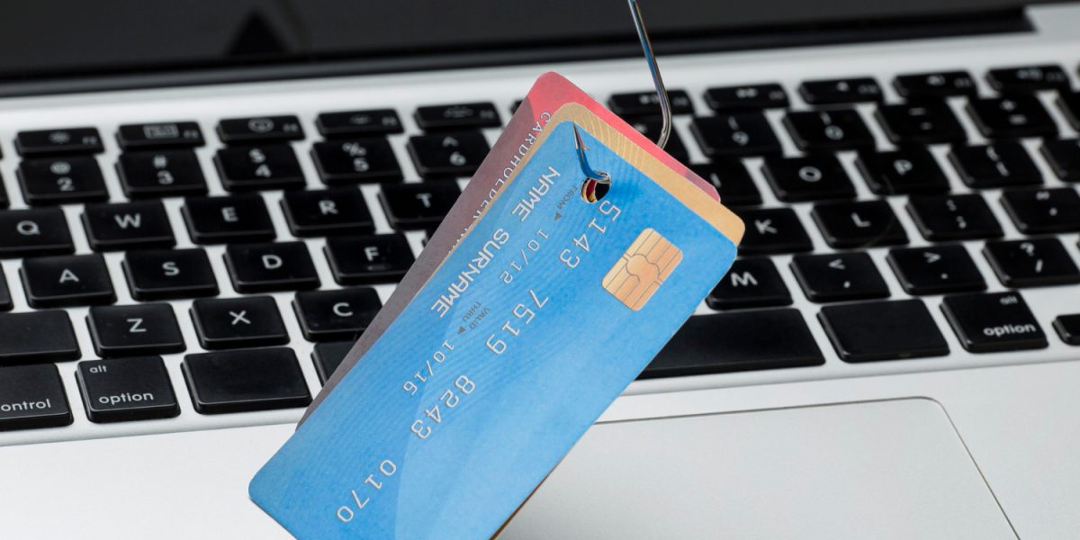 Cum să creezi un site de phishing cu IA: Ghid ȘOCANT sub 30 de minute!