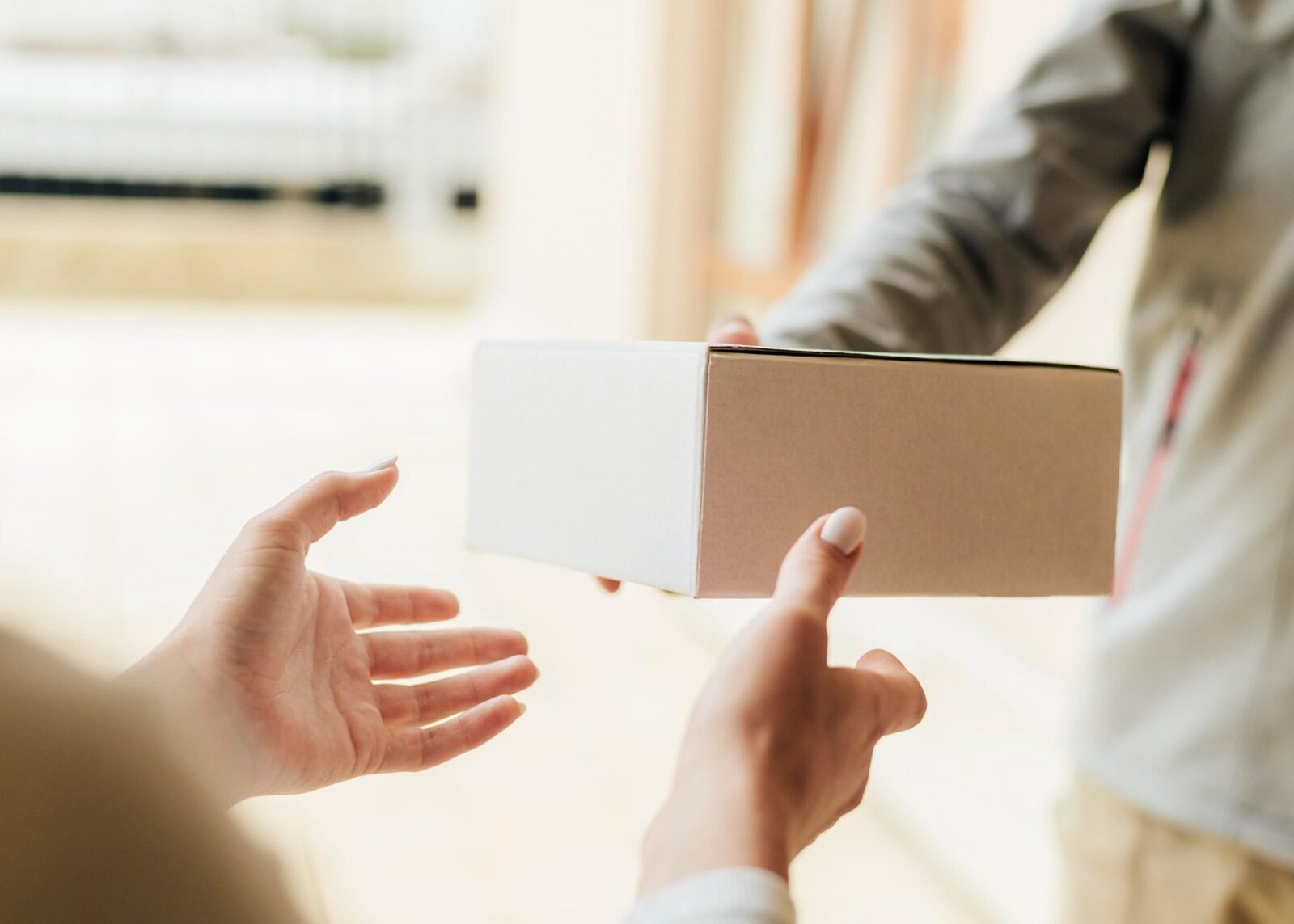 Informațiile incomplete despre produse inflaționează rata retururilor în comerțul online București – Rata retururilor în comerțul online este în creștere, iar lipsa unor informații clare și corecte despre produse este unul dintre factorii principali care contribuie la acest fenomen