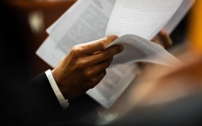 Demisie la Atena: Adjunctul Agriculturii, cu diplomă falsă?