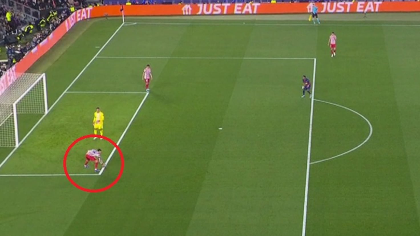 Arbitraj controversat în meciul Barcelona – Atletico, analizat de Iturralde González Iturralde González, fost arbitru și analist sportiv, a analizat fazele controversate din meciul dintre Barcelona și Atletico Madrid, din cadrul sferturilor de finală ale competiției europene