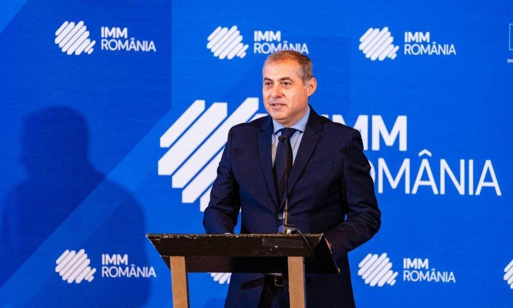 Jianu: Reducerea accizei la motorină, „insuficientă” pentru economia românească?