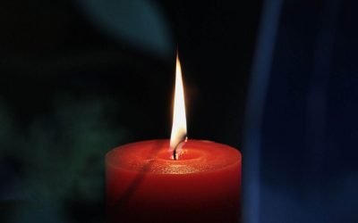 Sfânta Lumină vine azi de la Ierusalim, veste bună pentru România