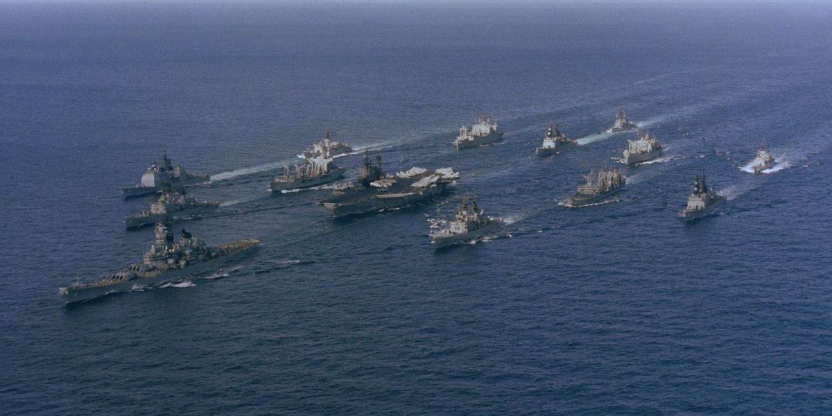 Flotilă americană, prin Strâmtoarea Ormuz în 2026: Tensiuni geopolitice cresc