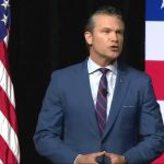 Biblia, la Pentagon: Pete Hegseth acuză presa. Papa Leon, reacție neașteptată