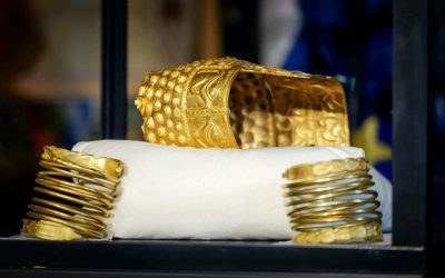 Recuperarea brățărilor dacice și a Coifului de la Coțofenești reprezintă un moment istoric pentru România, o victorie a eforturilor de recuperare a patrimoniului cultural național