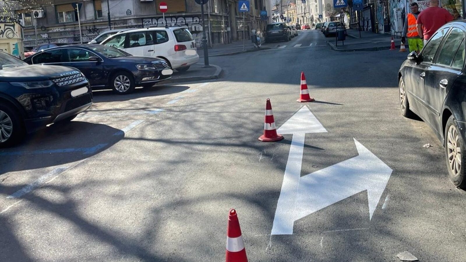Bucureștenii se confruntă cu noi reguli de circulație în centrul orașului începând de duminică, 5 aprilie
