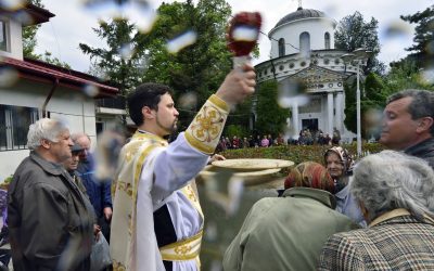 Izvorul Tâmăduirii: Semnificație profundă și tradiții la creștinii ortodocși