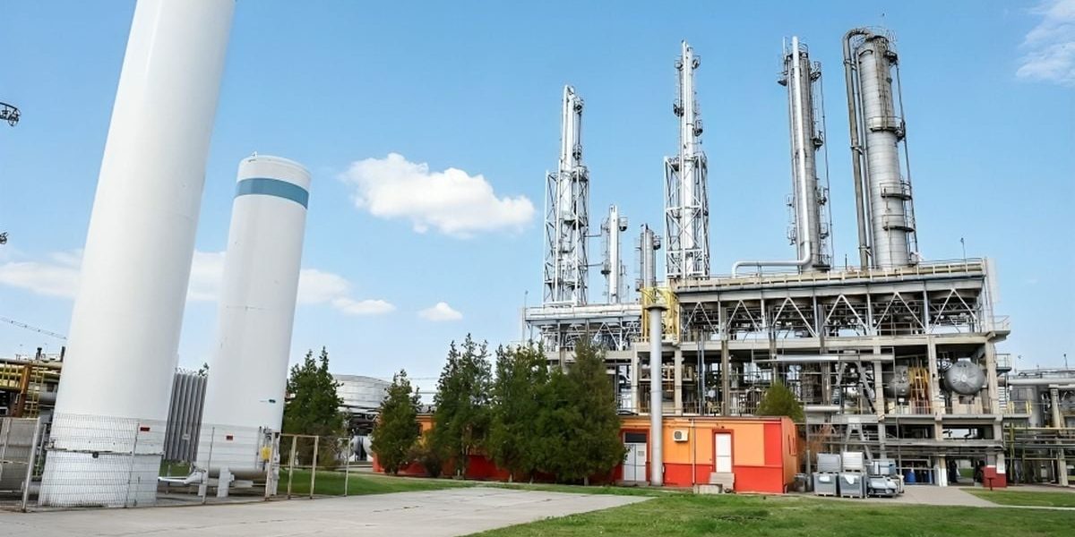 Vega Ploiești produce solvent ultra-pur: Unde și cum va fi utilizat?