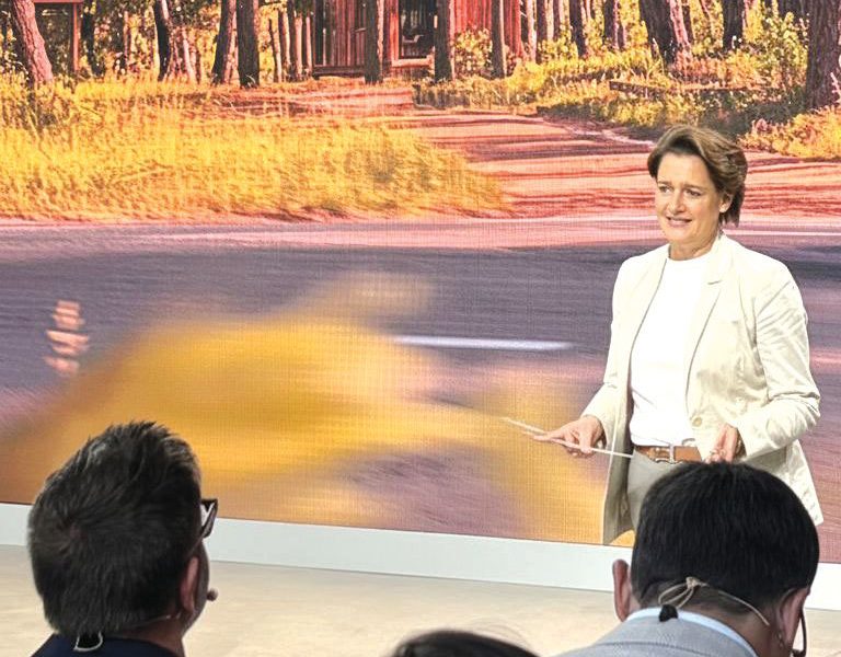 Crizele politice de la București golesc România de energie, pe repede-înainte