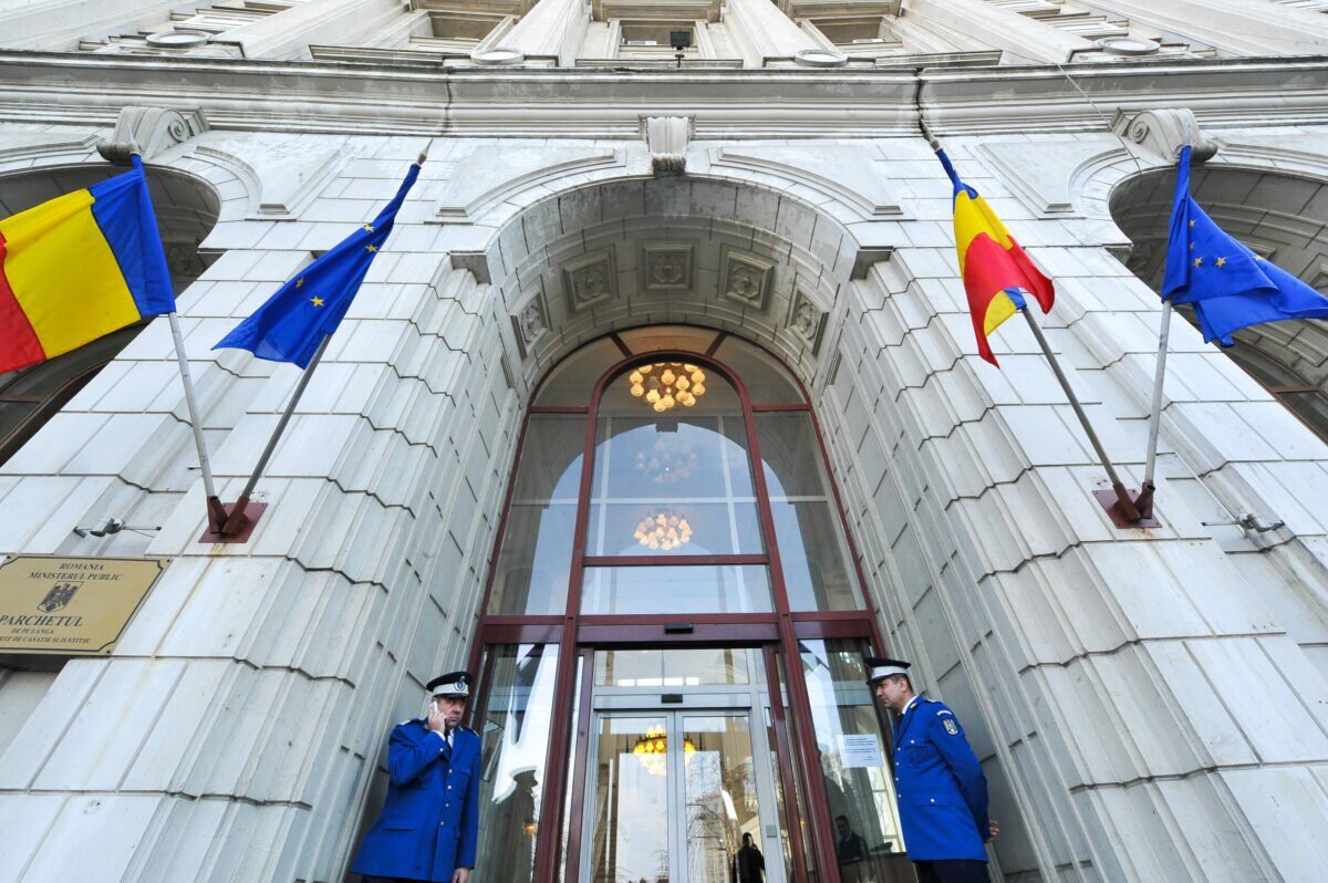Procurorii trimit în judecată un deputat AUR pentru instigare publică Un deputat în Parlamentul României a fost trimis în judecată de procurorii Parchetului de pe lângă Înalta Curte de Casație și Justiție, fiind acuzat de instigare publică