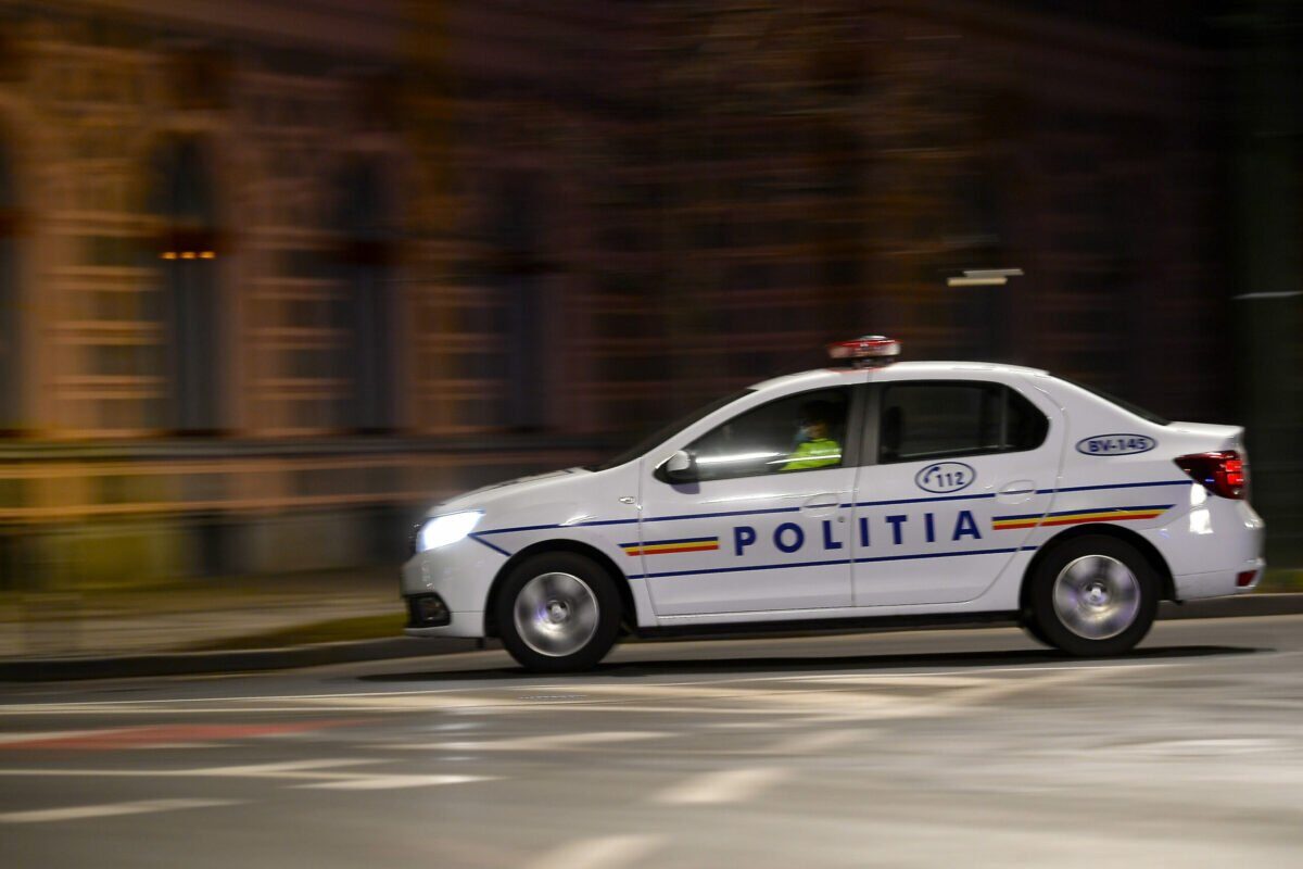 Două victime în prima zi de Paște, pe șoselele din Ilfov: Accident mortal cu mașina într-un copac