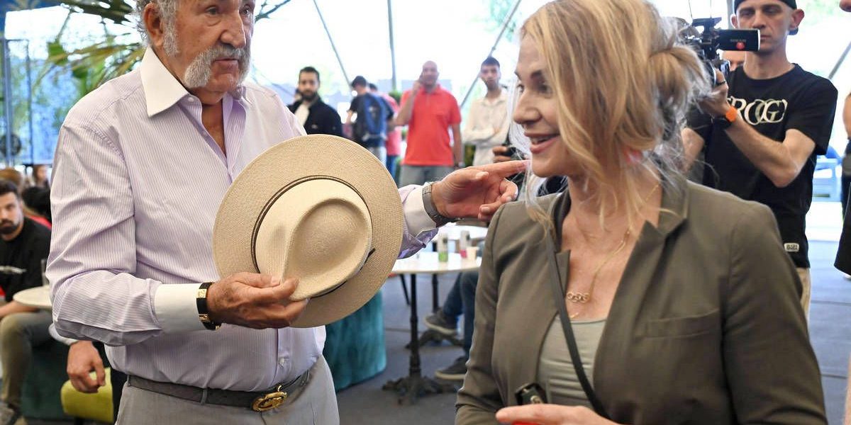 Pe 18 iulie, Donald Trump predă cheile. Cine preia puterea