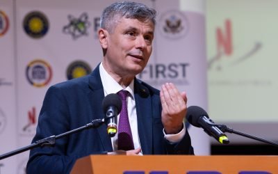 Tensiuni în coaliție: VIRGIL Popescu anticipează o ruptură între PNL și PSD EUROPARLAMENTARUL PNL, VIRGIL Popescu, a lansat un avertisment cu privire la viitorul coaliției de guvernare, sugerând o distanțare tot mai mare a PSD față de partenerii liberali