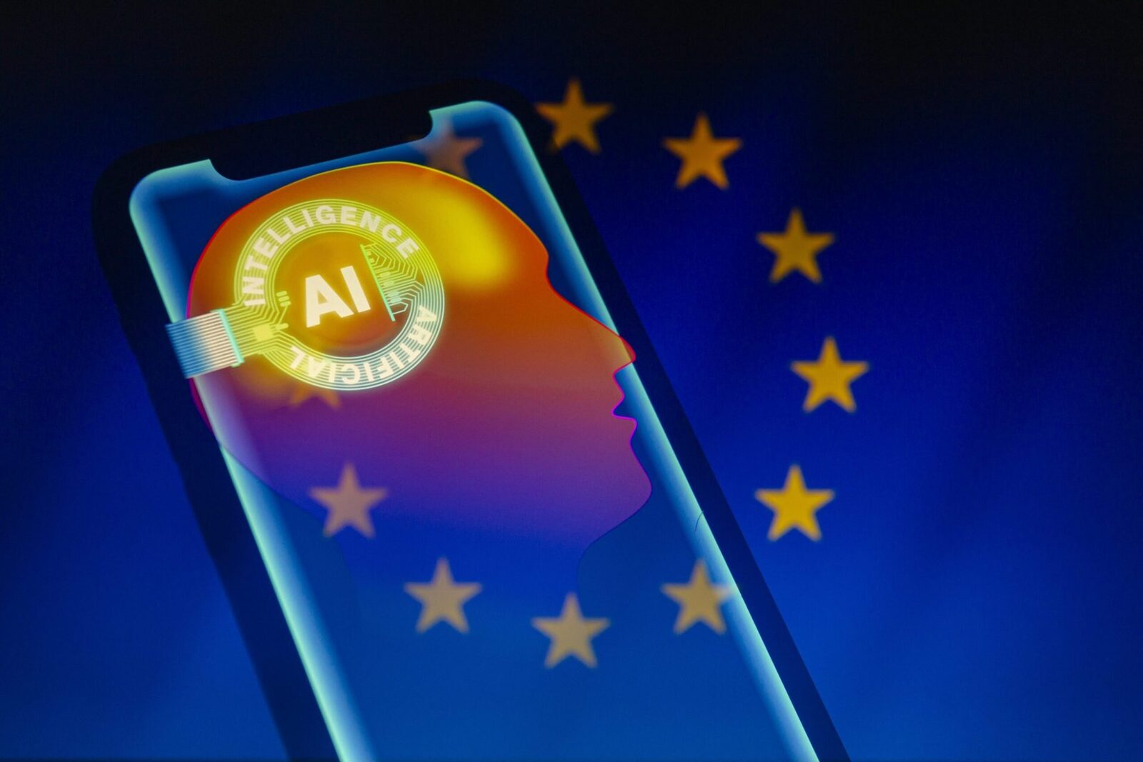 UE interzice utilizarea inteligenței artificiale în comunicare, Casa Albă adoptă o abordare opusă Comisia Europeană, Parlamentul European și Consiliul Uniunii Europene au decis să interzică utilizarea materialelor vizuale generate cu inteligența artificială (AI) în comunicarea lor oficială