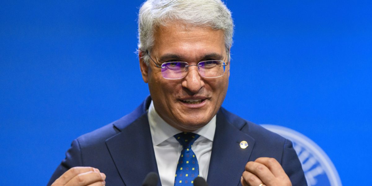 Reforma NU se face la TV sau TikTok, ci prin muncă grea și riguroasă