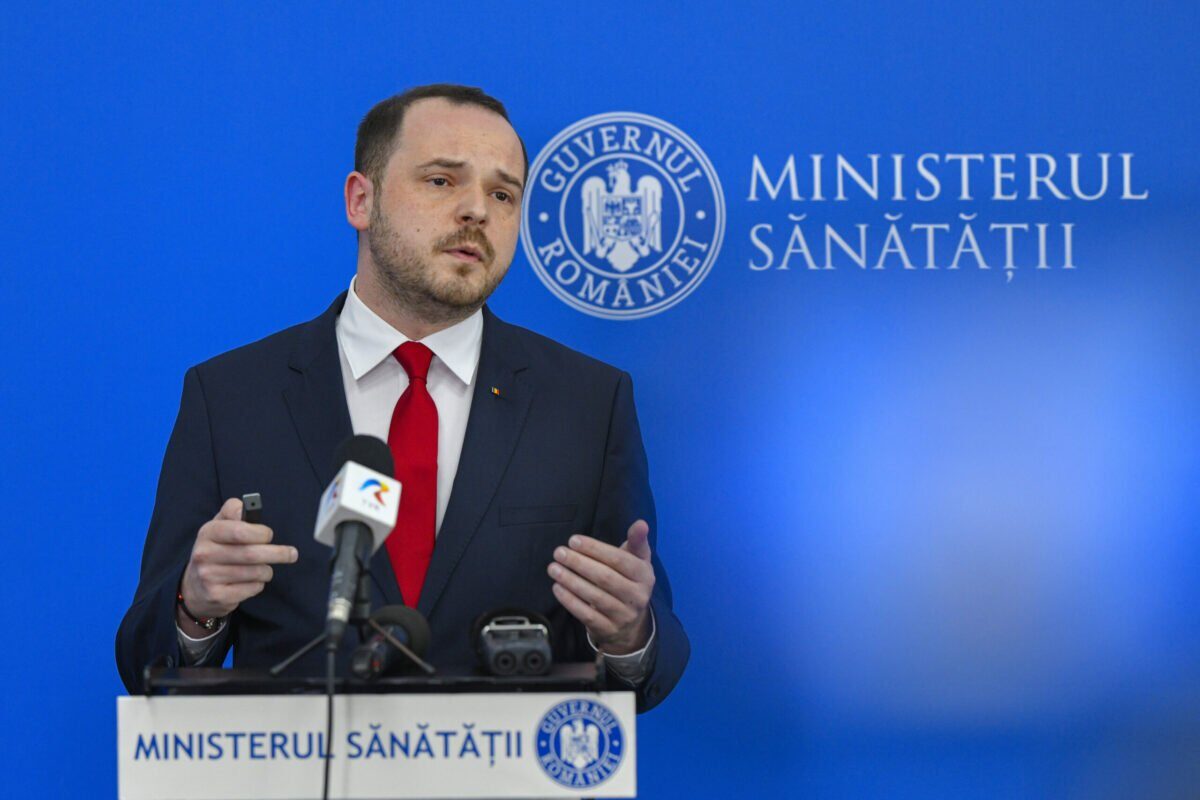 Rogobete, la Washington: Întâlnire cu Pfizer, pe fondul crizei sanitare