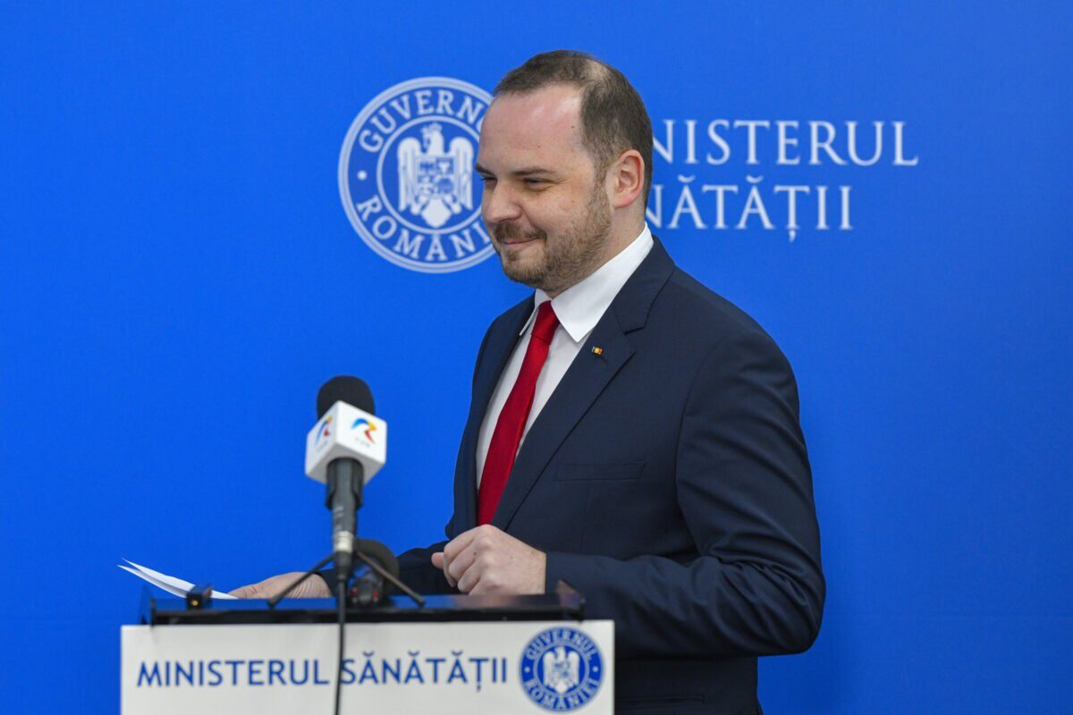 Ministrul a anunțat extinderea programului de finanțare pentru secțiile de ATI Ministerul Sănătății va finanța direct secțiile de ATI din spitalele publice din România, cu scopul de a sprijini tratamentul pacienților critici