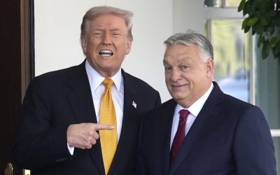 Donald Trump îl laudă pe Viktor Orban: „Un lider cu adevărat puternic” Fostul președinte american Donald Trump și-a exprimat public sprijinul pentru premierul ungar Viktor Orban, descriindu-l drept „un lider cu adevărat puternic” și lăudând „istoricul său dovedit de rezultate fenomenale”