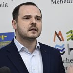 Sănătatea, ignorată: Guvernul, cu mâinile goale. Salariile scad cu 10%