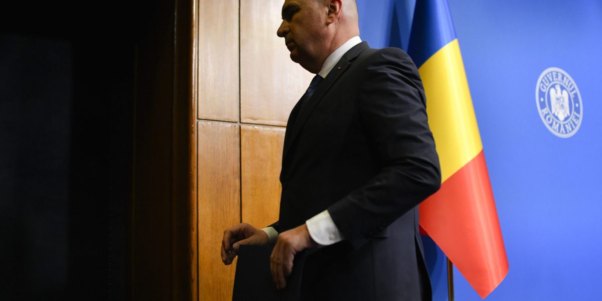 Bolojan, demis prin moțiune? Scenariul care-l exclude de la premier, după precedentul Orban