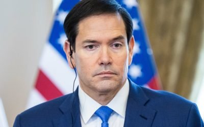 Oficial american laudă România pentru reacția „rapidă și decisivă” Un înalt oficial din cadrul Departamentului de Stat al Statelor Unite ale Americii a lăudat răspunsul României, considerat „rapid și decisiv”, subliniind rolul țării noastre drept un partener de încredere pentru SUA