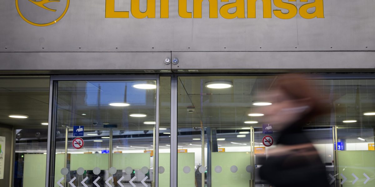 MAE avertizează: Grevele din Germania afectează zborurile, atenție la călătorii