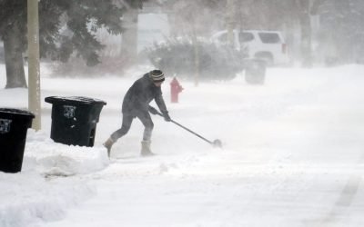 Avalanșă de zăpadă în peste 13 comitate din wisconsin, joi