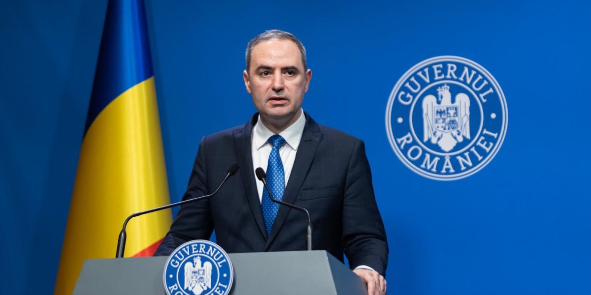 Guvernul Taie Acciza la Motorină și Impune Taxe Pentru Companiile Petroliere Ministerul Finanțelor a elaborat o ordonanță de urgență prin care vizează atenuarea efectelor creșterii prețurilor la carburanți