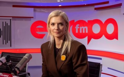 O nouă lege definește femicidul în România și promite măsuri de protecție sporite România a adoptat o lege care definește explicit femicidul, o formă extremă de violență domestică