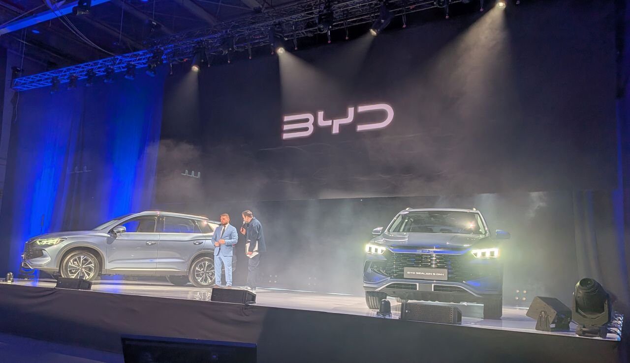 Byd, lider incontestabil pe piața auto „hibridă”