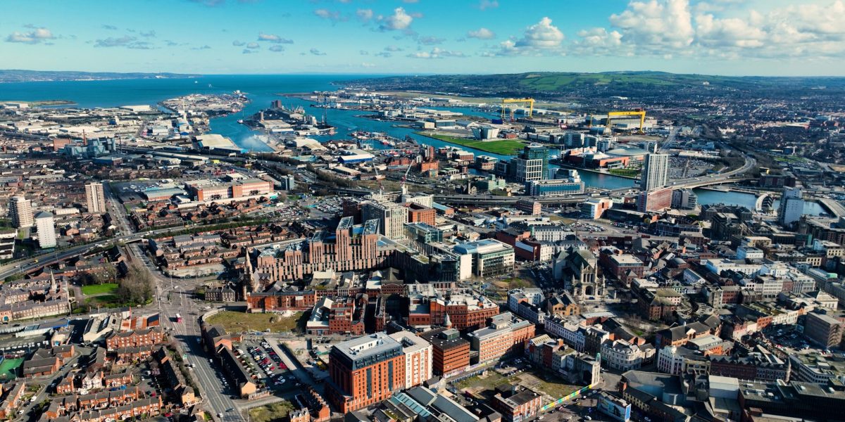 Din simbol industrial, spre noua identitate culturală și fashion