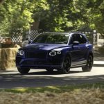 Șoferii de SUV-uri, acuzați de experți că distrug drumurile din România