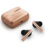 Bang & Olufsen dă lovitura: Căștile Beo Grace, în noua nuanță Honey Tone