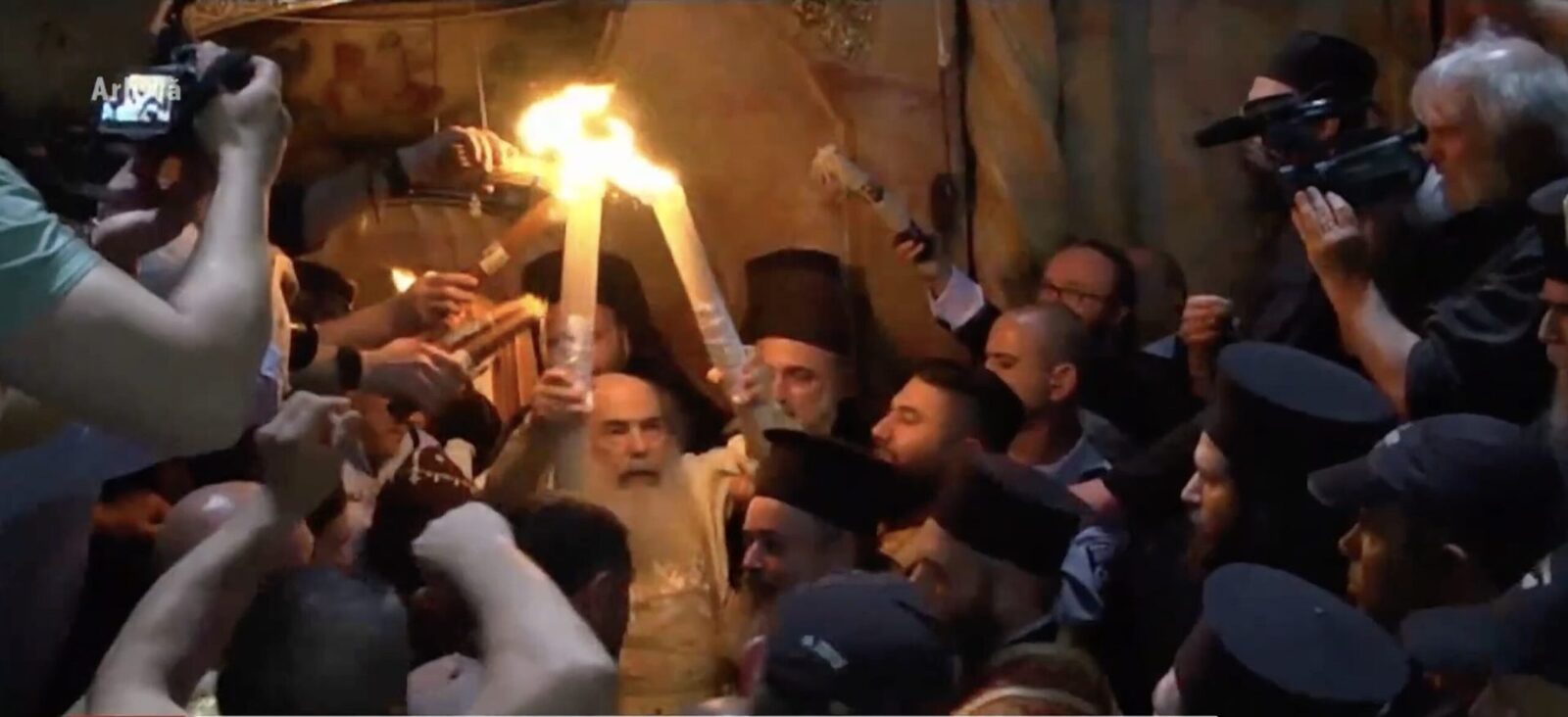 Biserica Sfântului Mormânt din Ierusalim a fost redeschisă pentru credincioși după 40 de zile de restricții impuse în contextul tensiunilor din Orientul Mijlociu