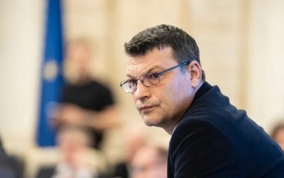 Reforma companiilor de stat: Sfârșitul risipei, NU „vânzarea României”