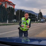 Polițistă din Târgu Ocna, acuzată de amendă abuzivă: A trecut pe verde