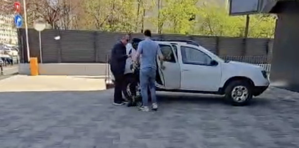 Bărbatul care a furat țeava de la Spitalul Pantelimon, reținut de poliție
