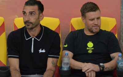 Fostul antrenor al FCSB, NICOLAE CHARALAMBOUS, a fost surprins duminică la un meci din play-out-ul campionatului cipriot, alimentând speculațiile privind o posibilă revenire în antrenorat