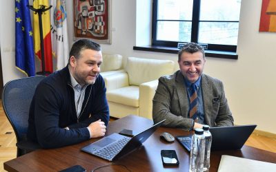 Ciucu și Moldovan au discutat despre infrastructura din Sectorul 6: Pasajul Ciurel, Prelungirea Ghencea și parcul Serele Militare, pe agenda discuțiilor Primarul General al Capitalei, Ciprian Ciucu, și primarul interimar al Sectorului 6, Paul Moldovan, s-au întâlnit miercuri pentru a discuta despre proiectele prioritare ale sectorului, cu accent pe infrastructură