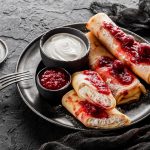 Clătite pufoase la cuptor, cu brânză de vaci: Desertul perfect de Paște!