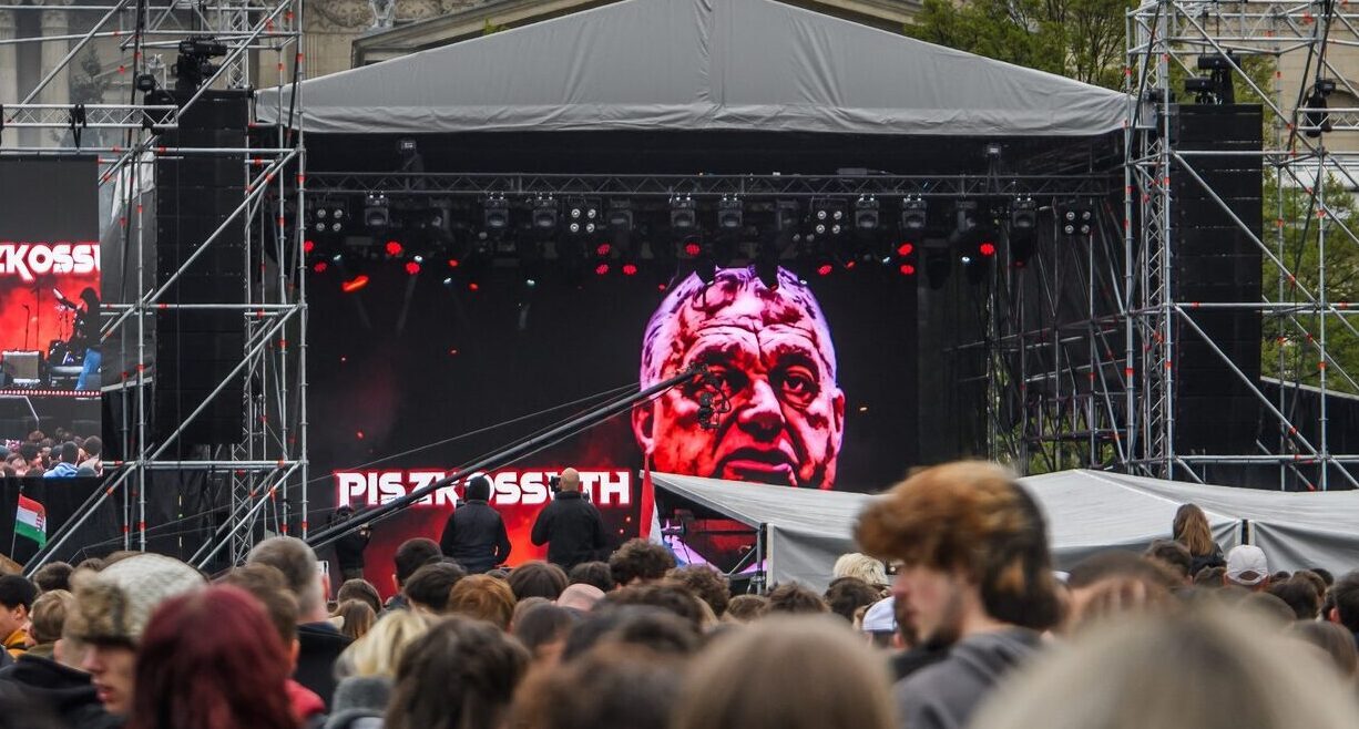 Lebede negre în Ungaria: Ce surprize pregătesc alegerile pentru Viktor Orban?