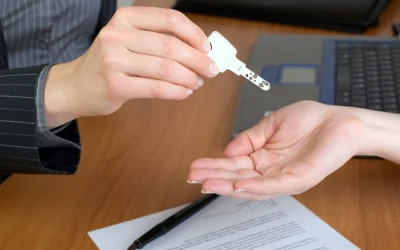 Proprietarii nu pot evacua chiriașii fără a respecta procedurile legale, chiar și în caz de neplată a chiriei sau alte încălcări contractuale